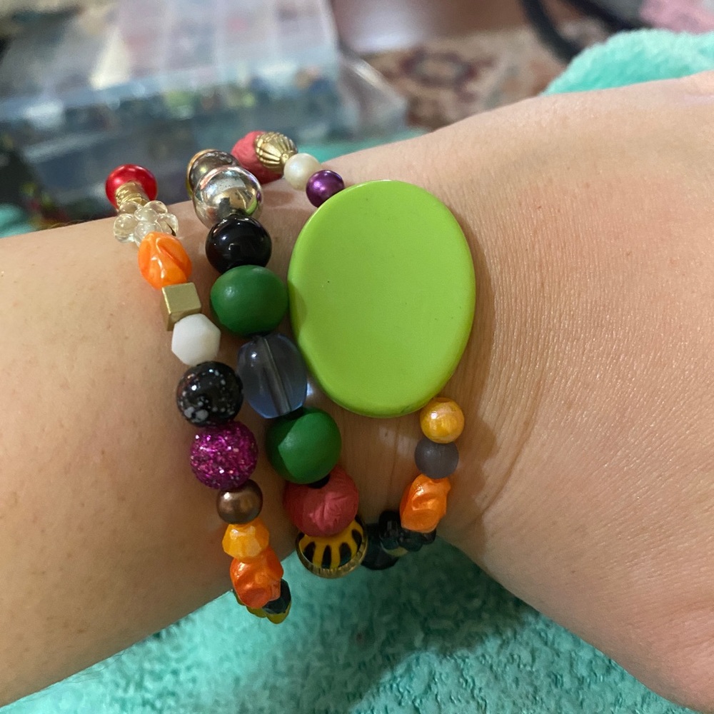 Mixed Bead Confetti Bracelet Set